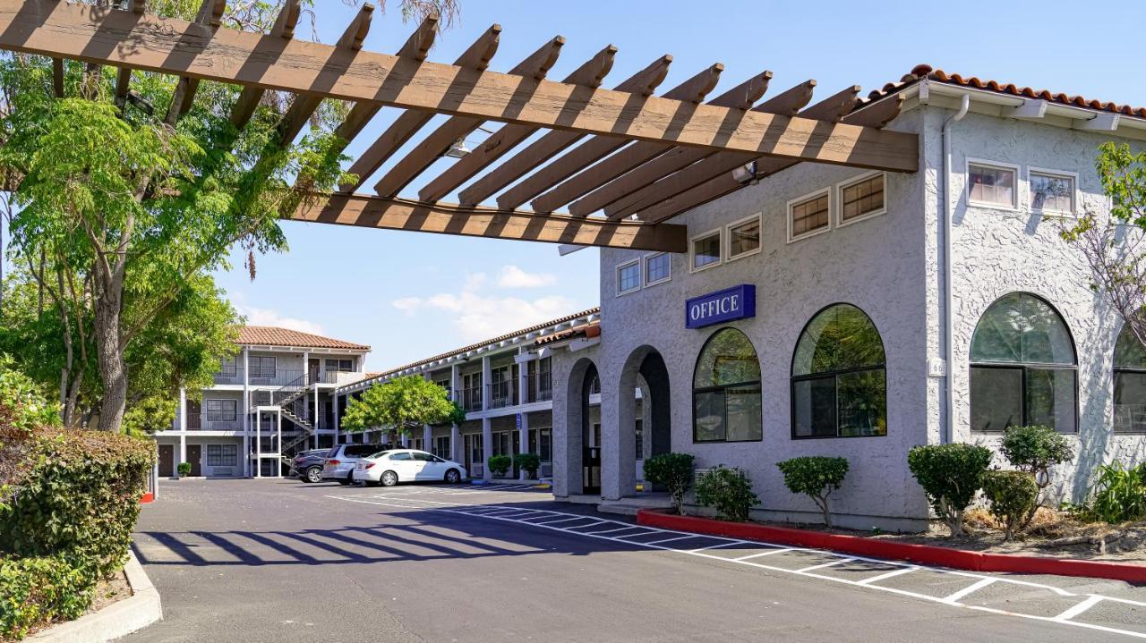 Rodeway Inn Milpitas Near Great Mall Εξωτερικό φωτογραφία